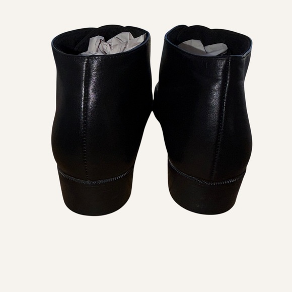 Munro Black Button Closure Victoria Style Booties Women Size 7.5 N Made in USA - Picture 8 of 11